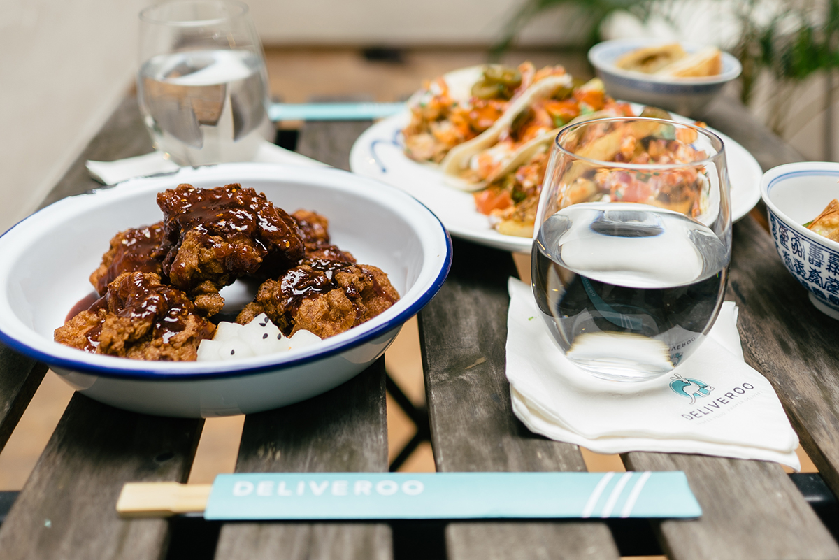 which restaurants deliver which restaurants deliver